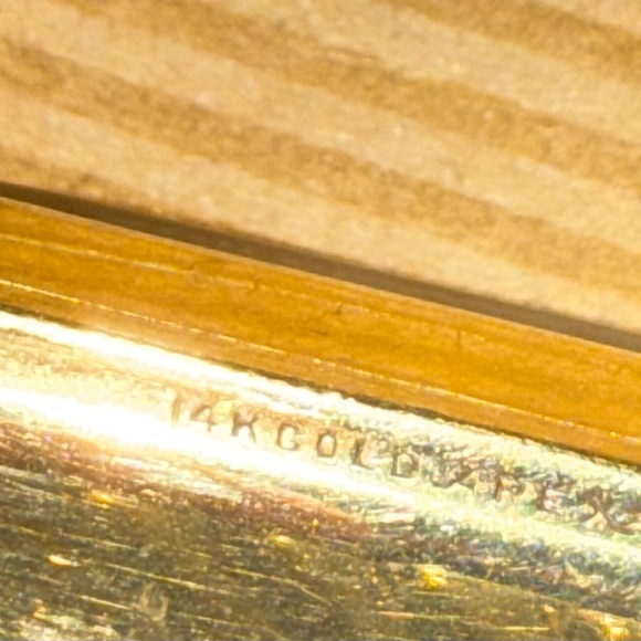 14K ! Vintage Lord Elgin Gold Rectangular Watch - Picture 3 of 4